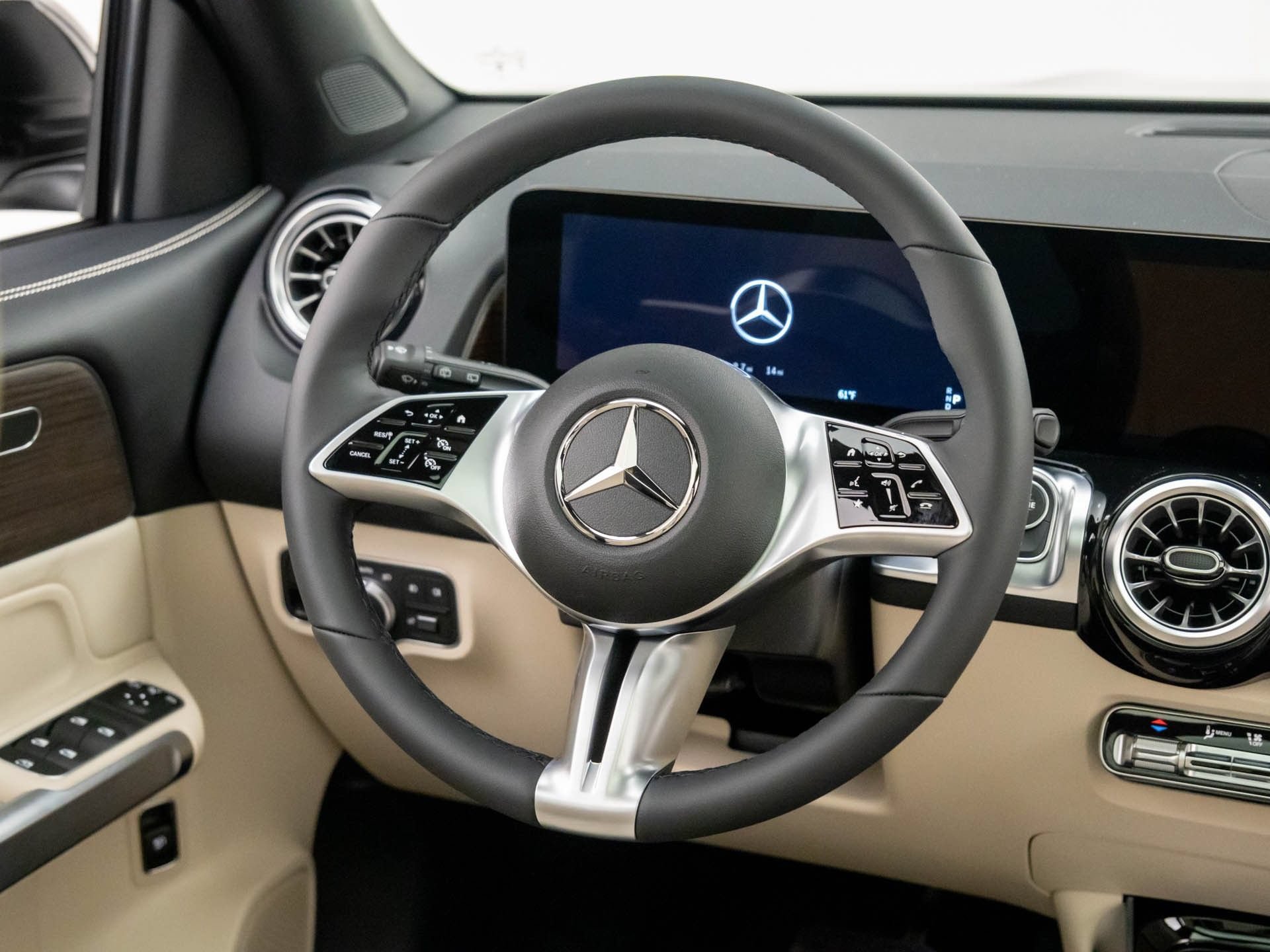 New 2026 Night Black Mercedes-Benz GLB 250 image 52