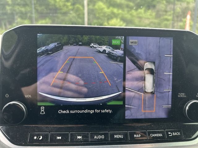 Used 2023 Gray Nissan SL image 27