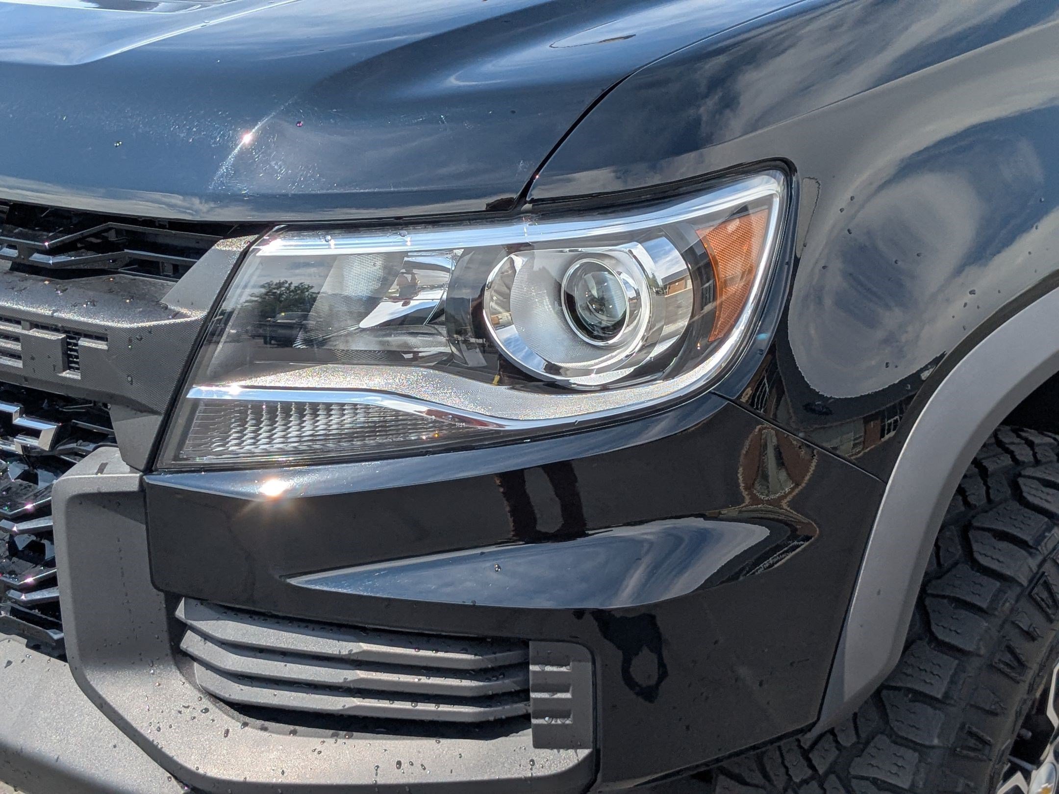 Used 2022 Black Chevrolet 4WD ZR2 image 10