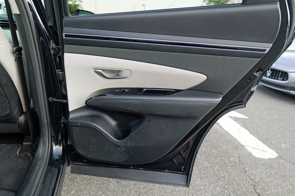 Used 2023 Phantom Black Hyundai Limited image 29
