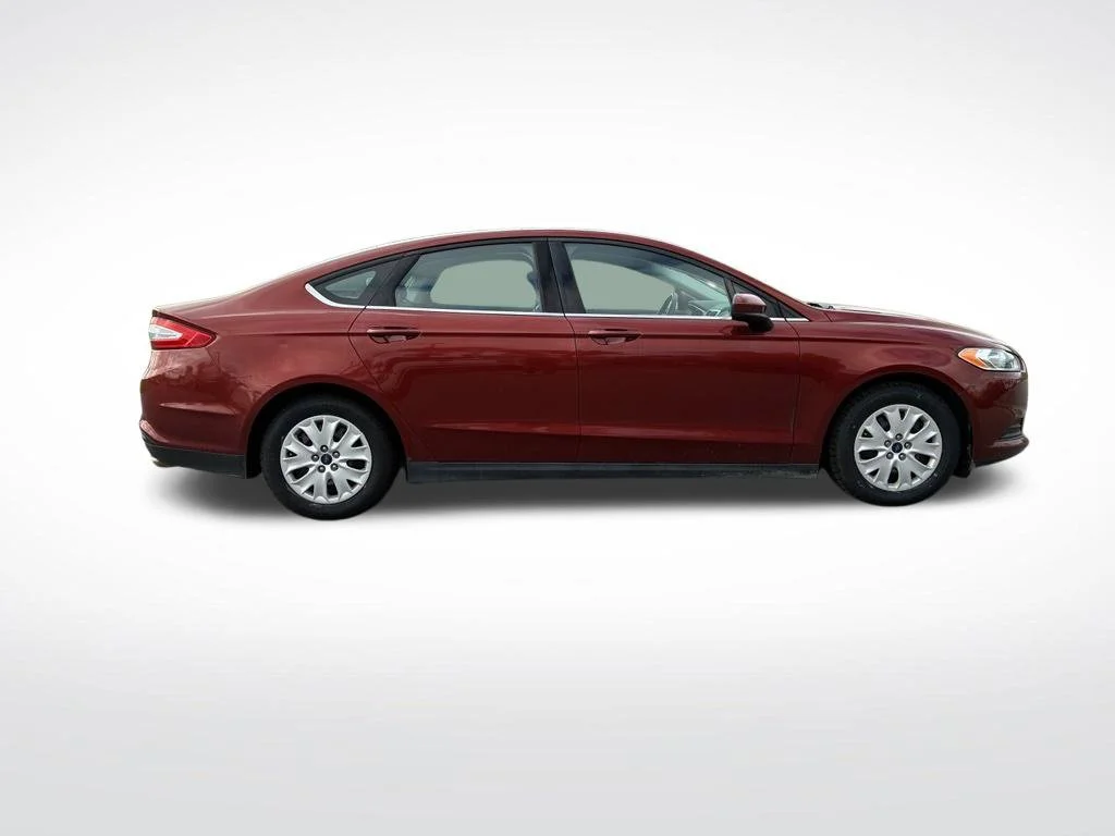 Used 2014 Orange Ford S image 7