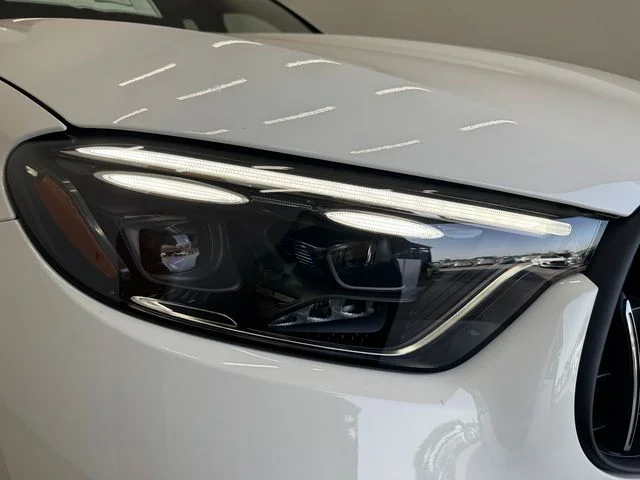 New 2027 White Mercedes-Benz  image 32