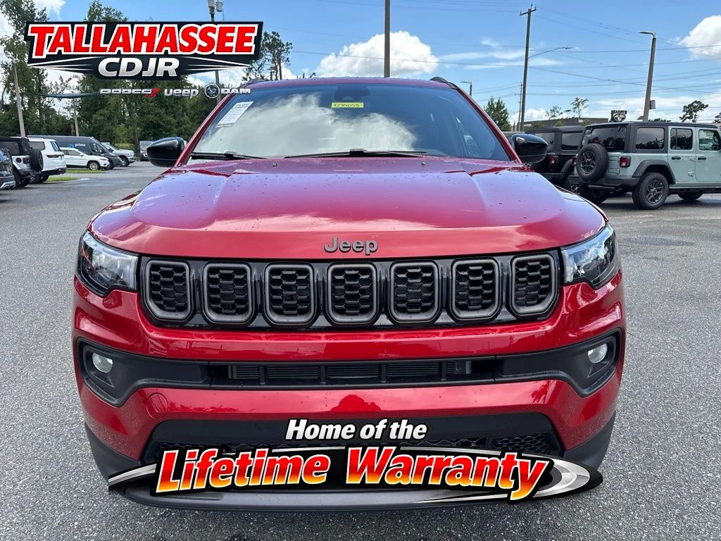 New 2026 Red Hot Pearlcoat Jeep Latitude image 9