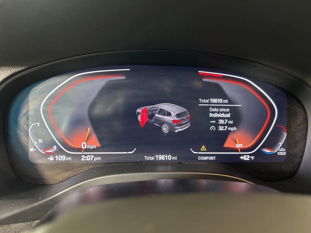 Used 2023 Aventurin Red Metallic BMW xDrive30i image 19