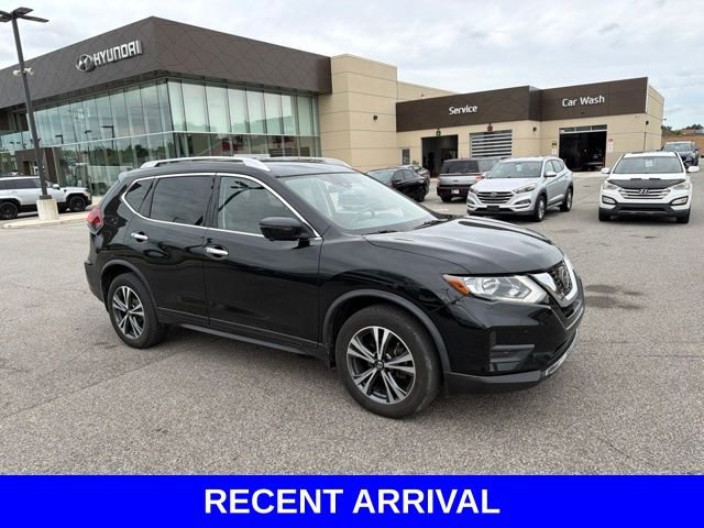 Used 2019 Black Nissan SV image 33