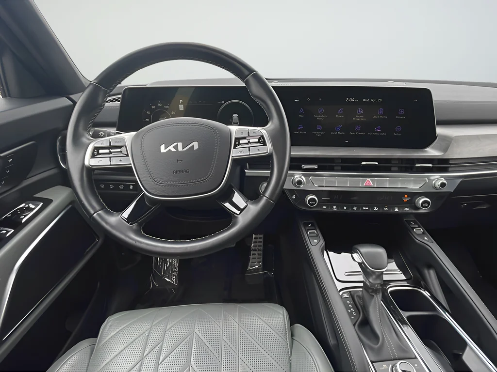 Used 2023 Black Kia SX-Prestige X-Pro image 36