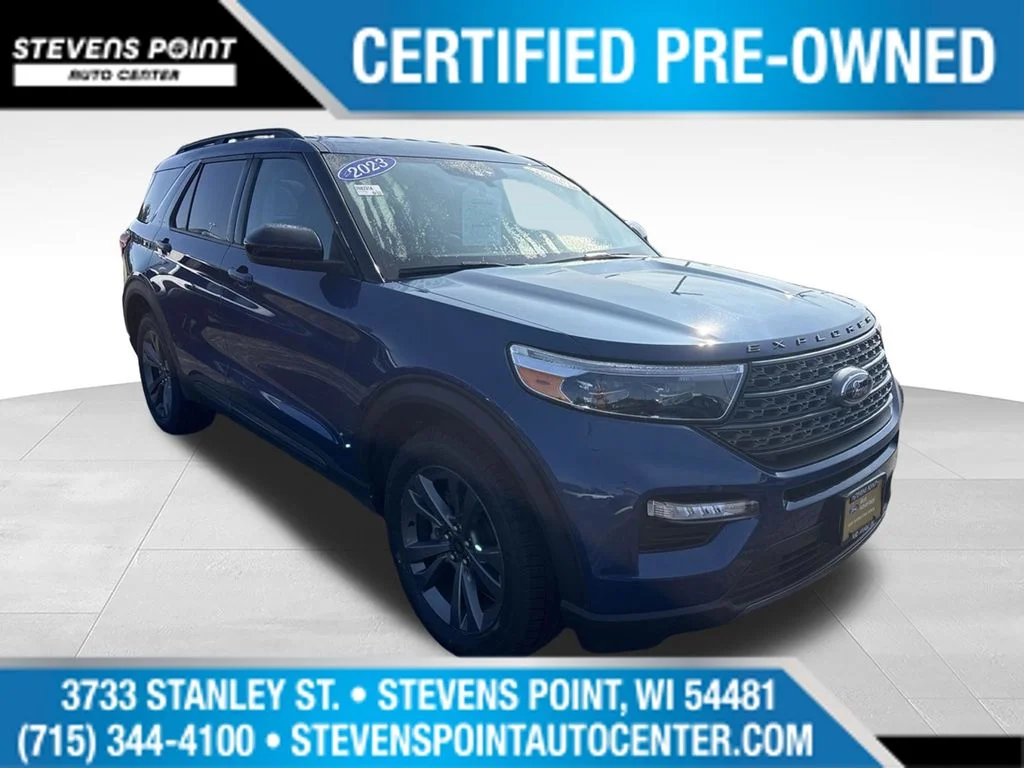 Used 2023 Atlas Blue Metallic Ford XLT image 10