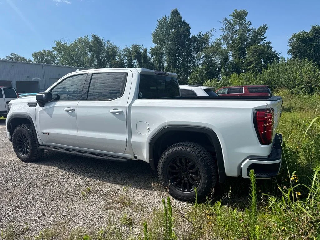 Used 2023 Summit White GMC AT4 image 4