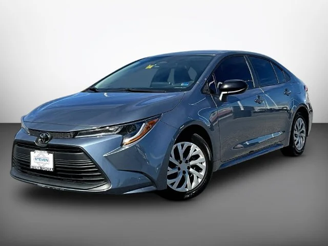 Used 2025 Gray Toyota LE image 3