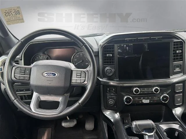 Used 2023  Ford  image 3