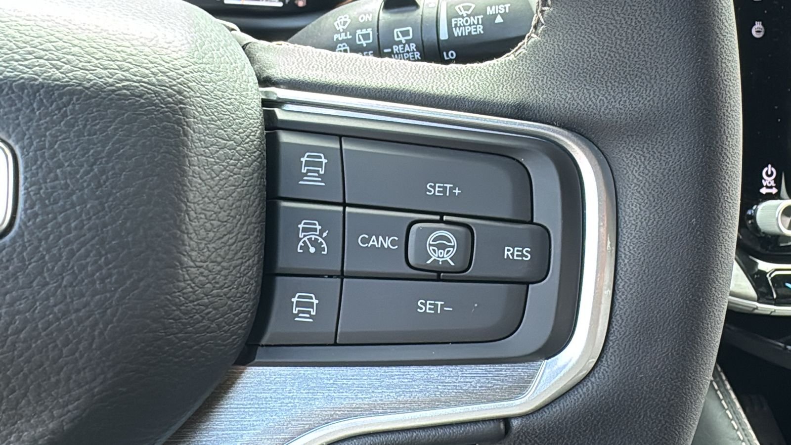New 2026 Steel Blue Exterior Paint Jeep Limited Altitude image 26