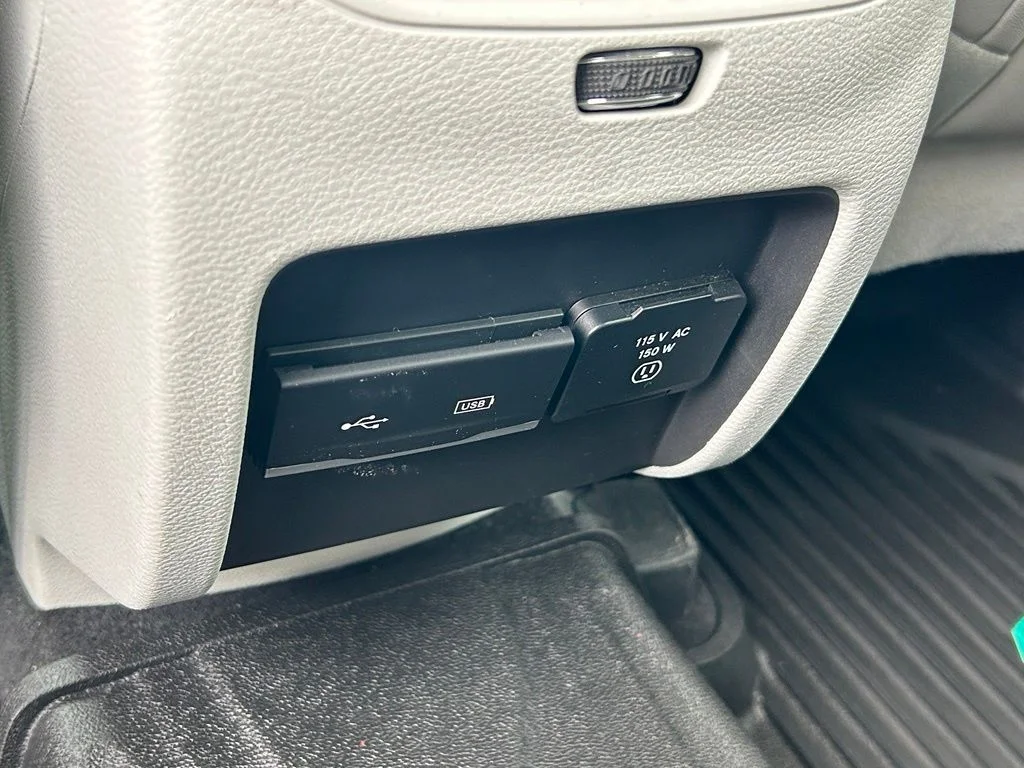 Used 2019 Red Jeep Limited image 48