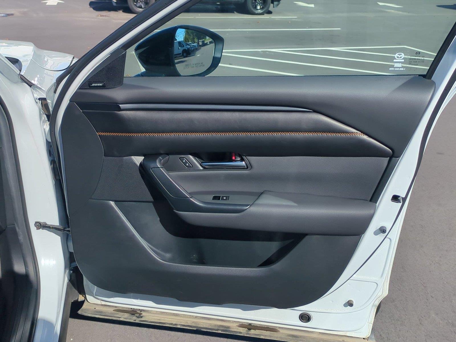Used 2024 Wind Chill Pearl Mazda 2.5 S Premium Plus Package image 37