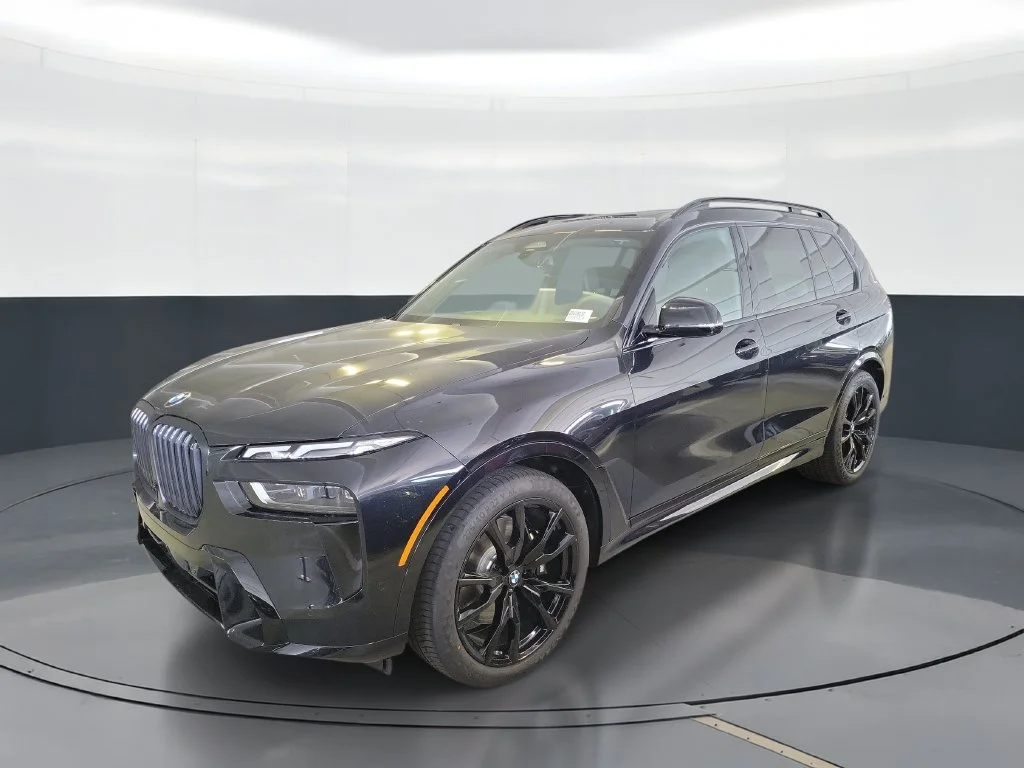 2027 BMW X7