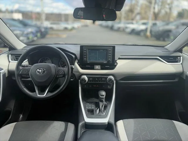 Certified Used 2020 MIDNIGHT BLACK METALLIC Toyota  image 23