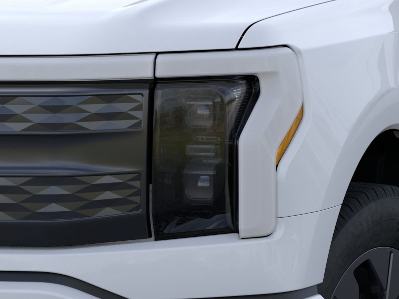 2025 Ford F-150 Lightning Lariat - Photo 18