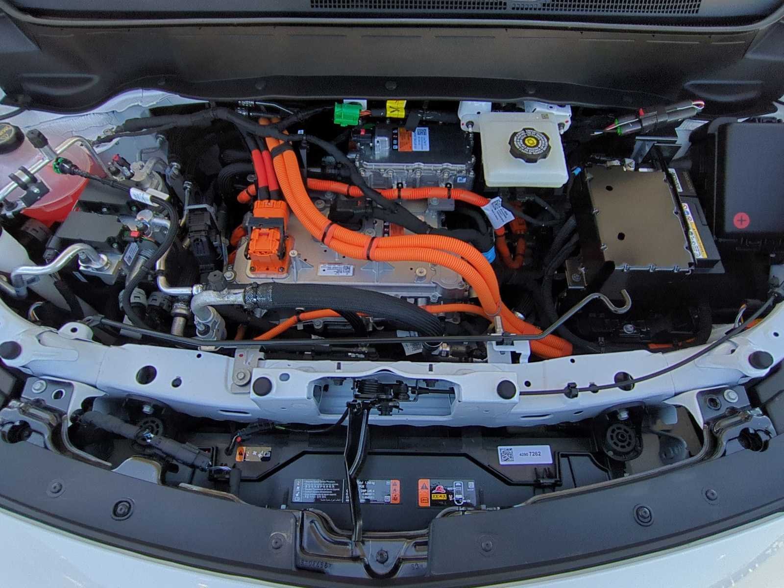 2027 Chevrolet Bolt LT - Photo 28