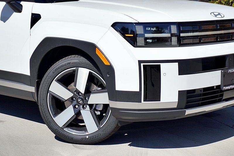 New 2025 White Hyundai Limited image 3