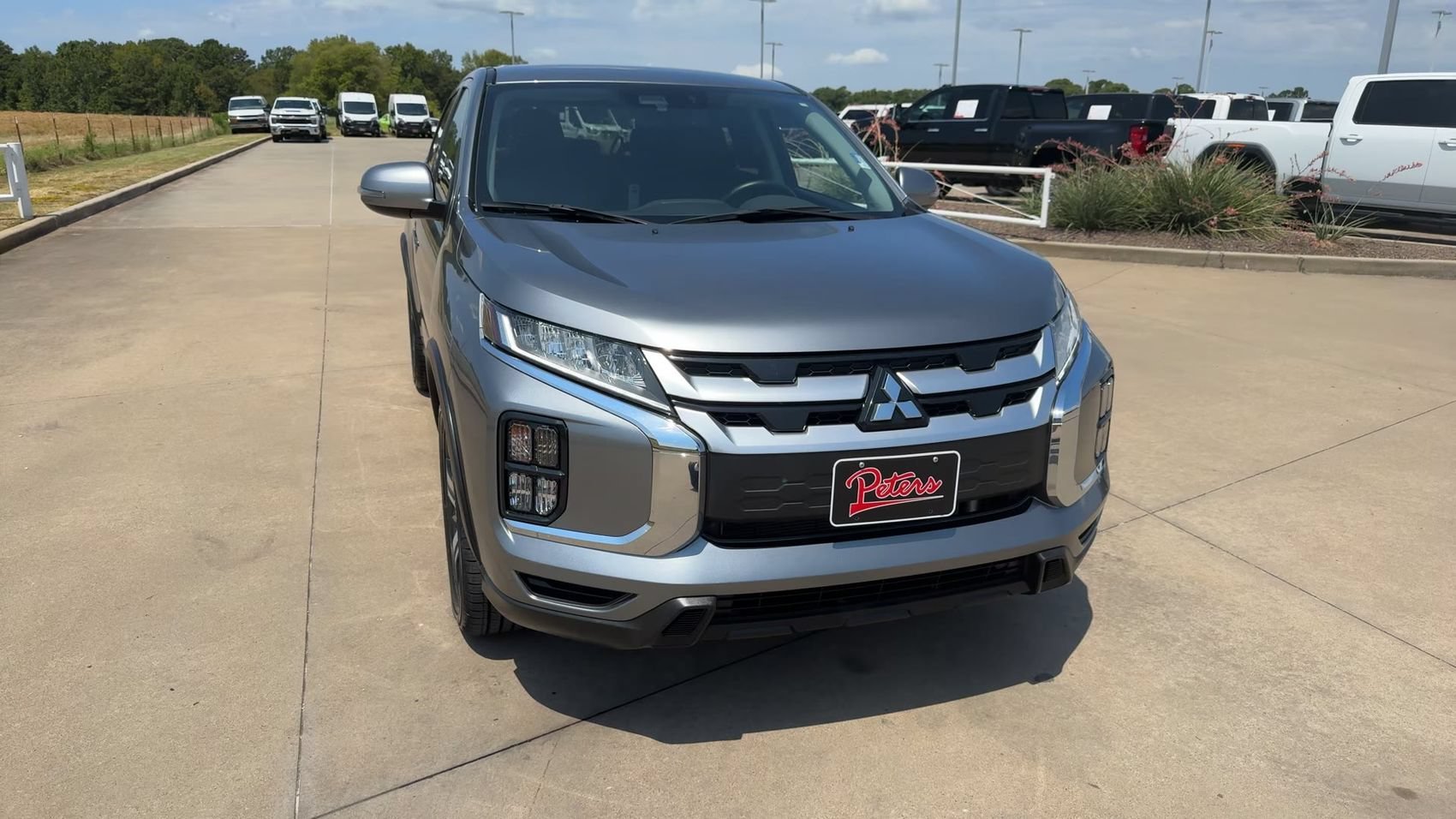 Used 2025 Gray Mitsubishi S image 3