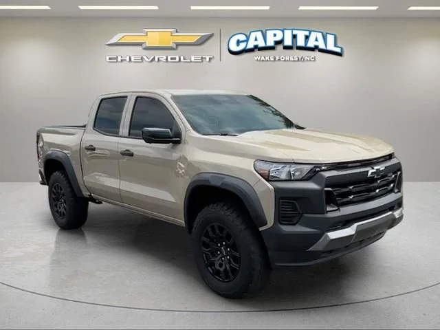 Used 2023 Sand Dune Metallic Chevrolet Trail Boss image 7