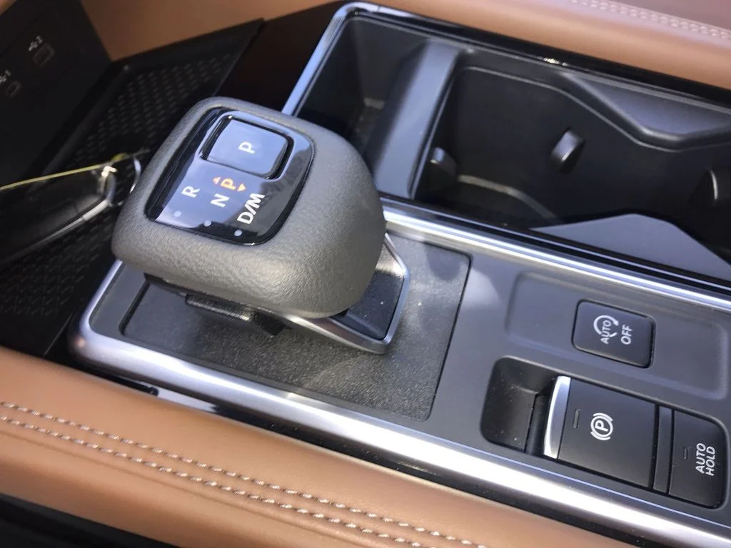 Used 2024 Gray Nissan Platinum image 19