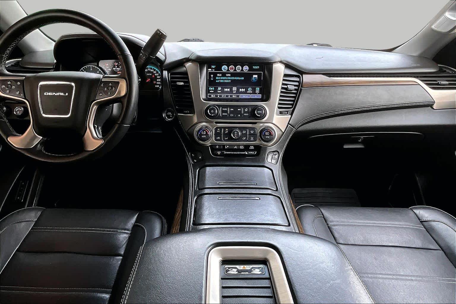 Used 2019 Onyx Black GMC Denali image 16