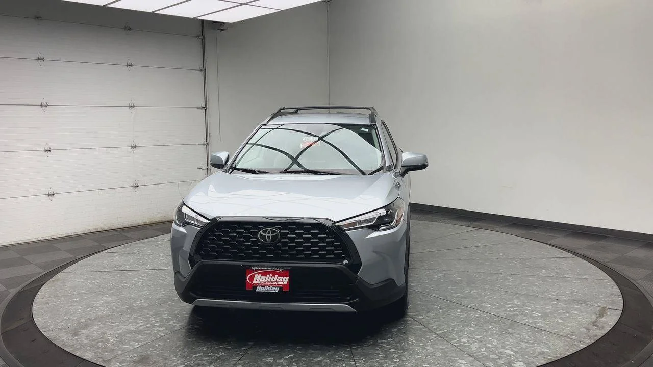 2022 Toyota Corolla Cross LE - Photo 29
