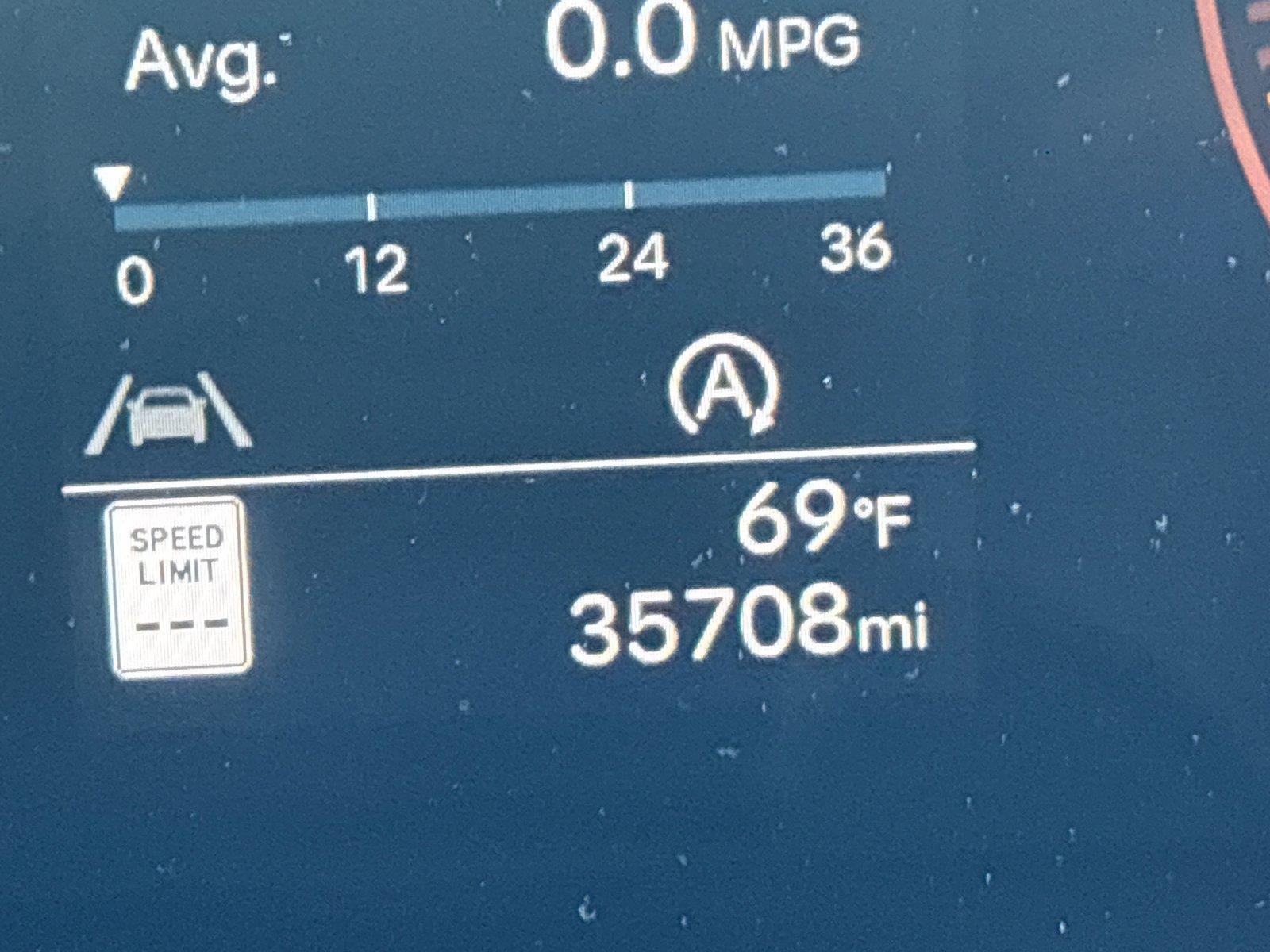Used 2024 Earthy Brass Matte Hyundai XRT image 22