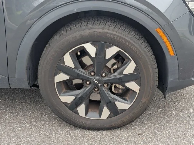 Photo 11