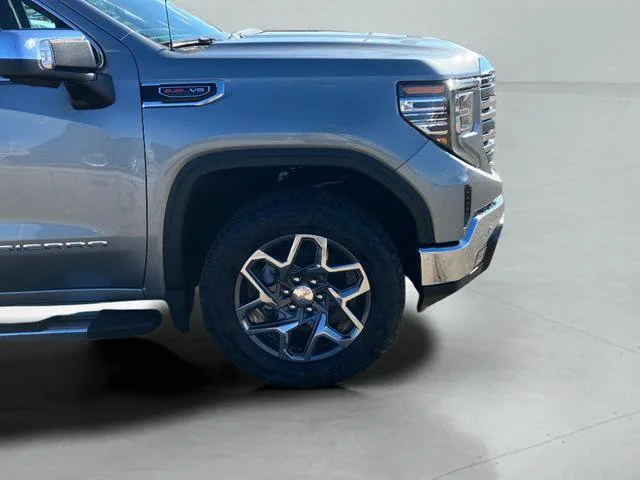 2026 GMC Sierra 1500 SLT - Photo 12