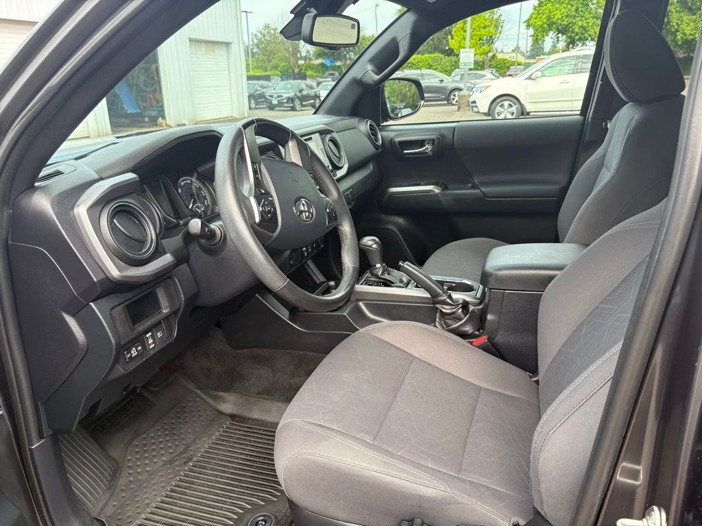 Used 2018 Gray Toyota TRD Off-Road image 12