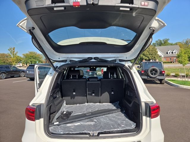 Certified Used 2024 White Mercedes-Benz GLB 250 image 35