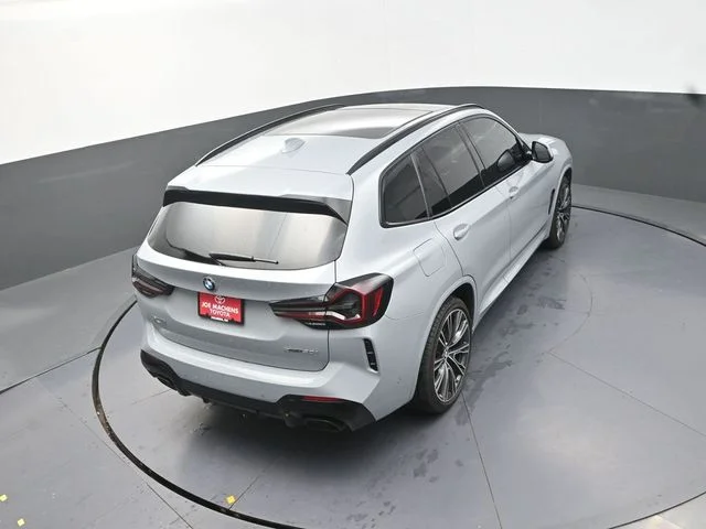 Used 2024 Gray BMW xDrive30i image 29