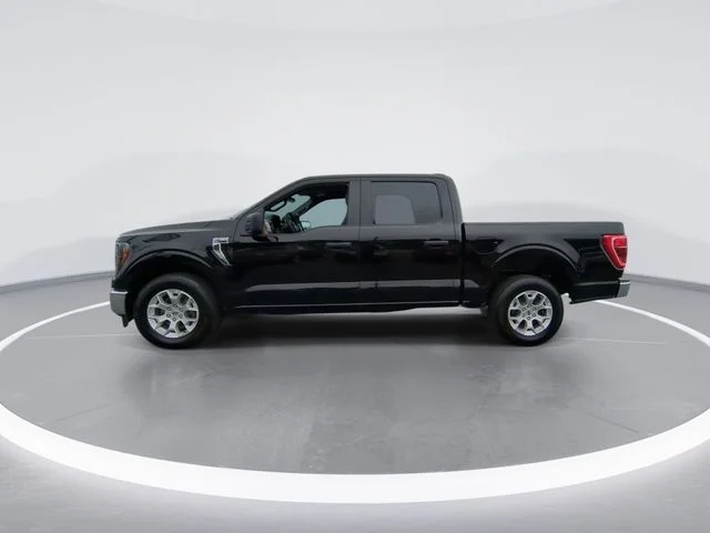 Used 2023 Black Ford XLT image 5