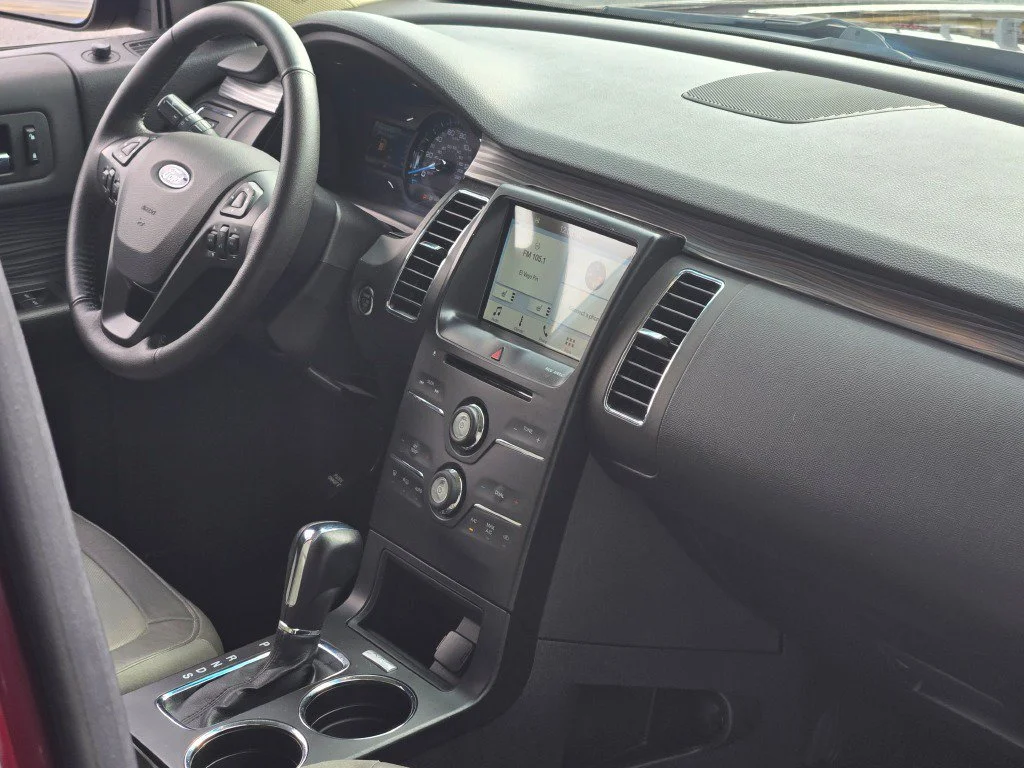 Used 2017 Red Ford SEL image 7