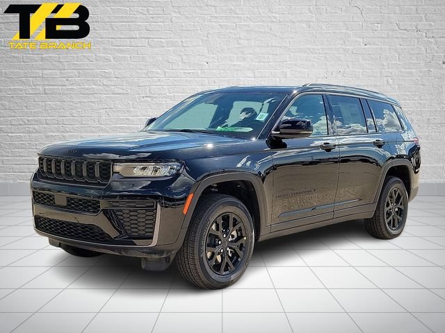 2026 Jeep Grand Cherokee L Laredo Altitude 4x4's photo
