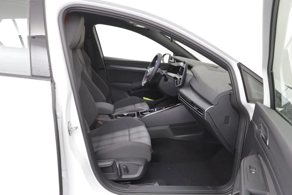 New 2026 White Pearl Volkswagen S image 19