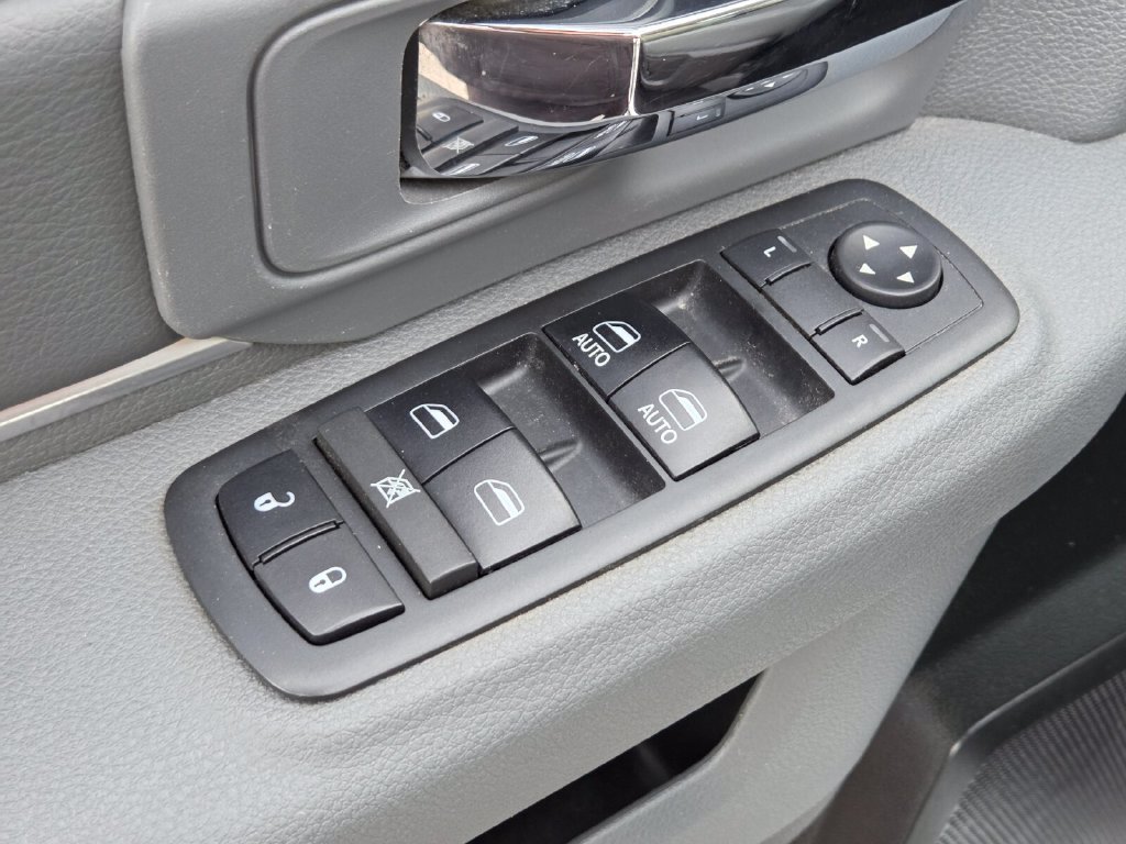 Used 2017 White Ram Big Horn image 24