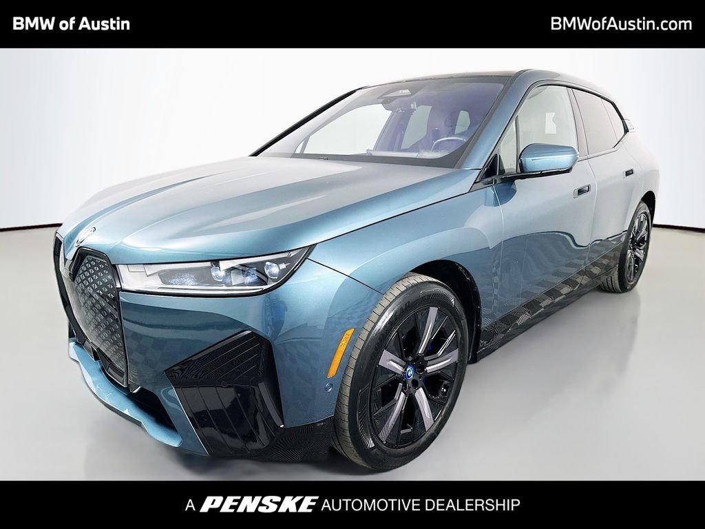 2023 BMW iX xDrive50's photo