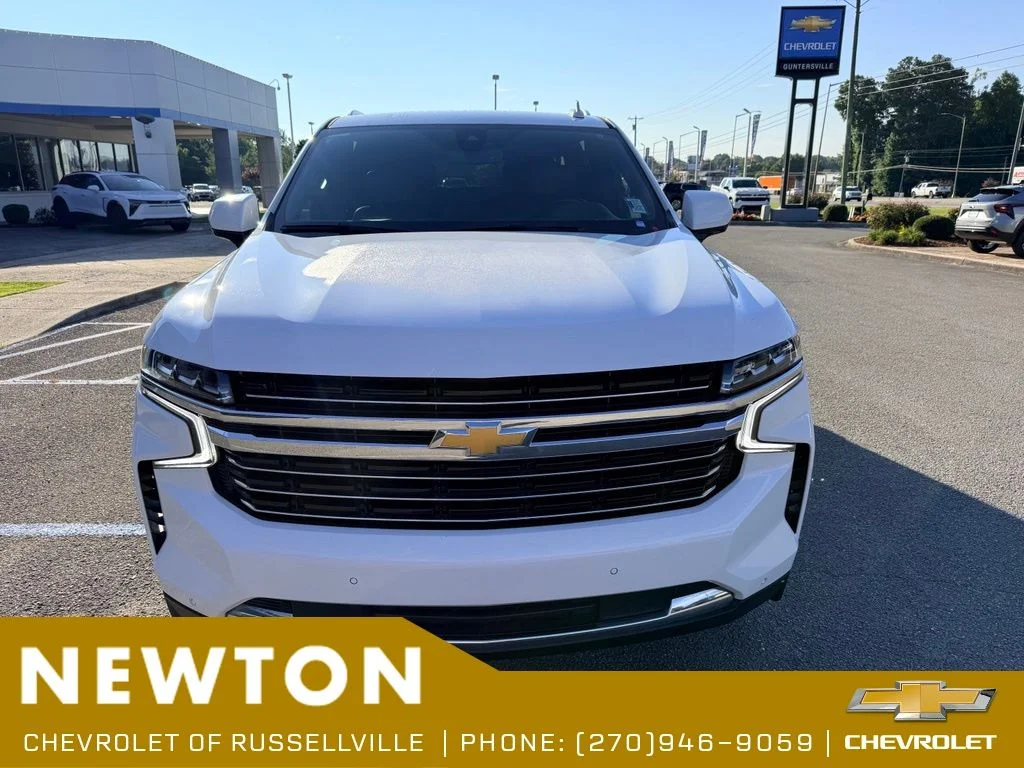Used 2022 Summit White Chevrolet LT image 21