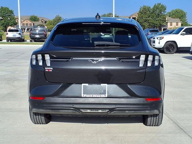 Used 2022 Gray Ford Select image 5
