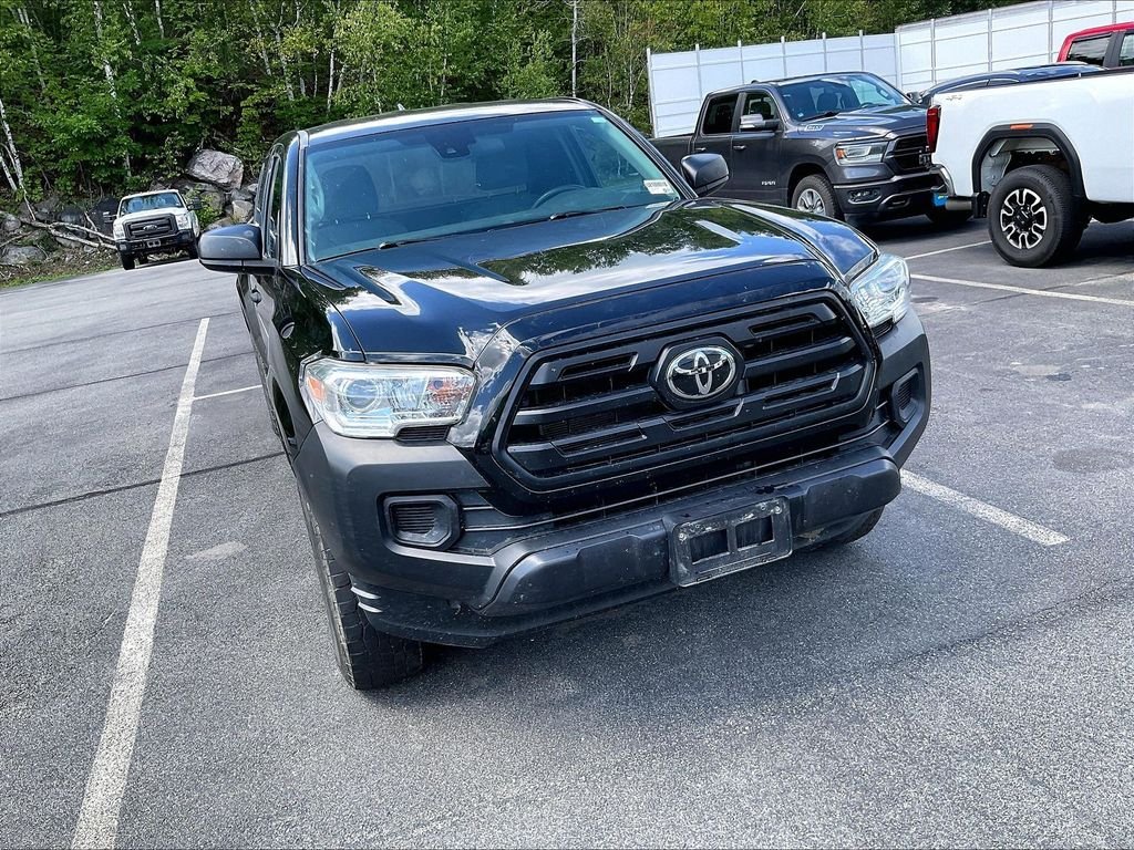 Used 2019 Midnight Black Metallic Toyota SR image 5