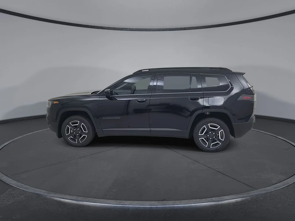 New 2026 Diamond Black Crystal Pearl-Coat Exterior Paint Jeep Laredo image 9