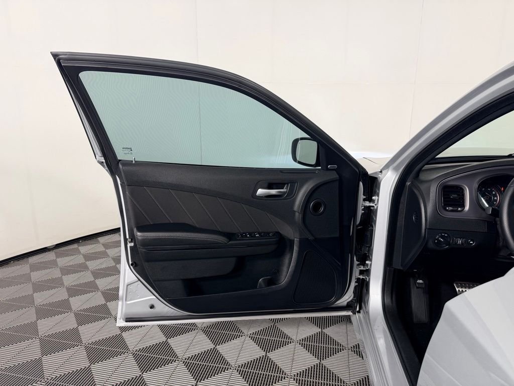 Certified Used 2023  Dodge R/T image 27