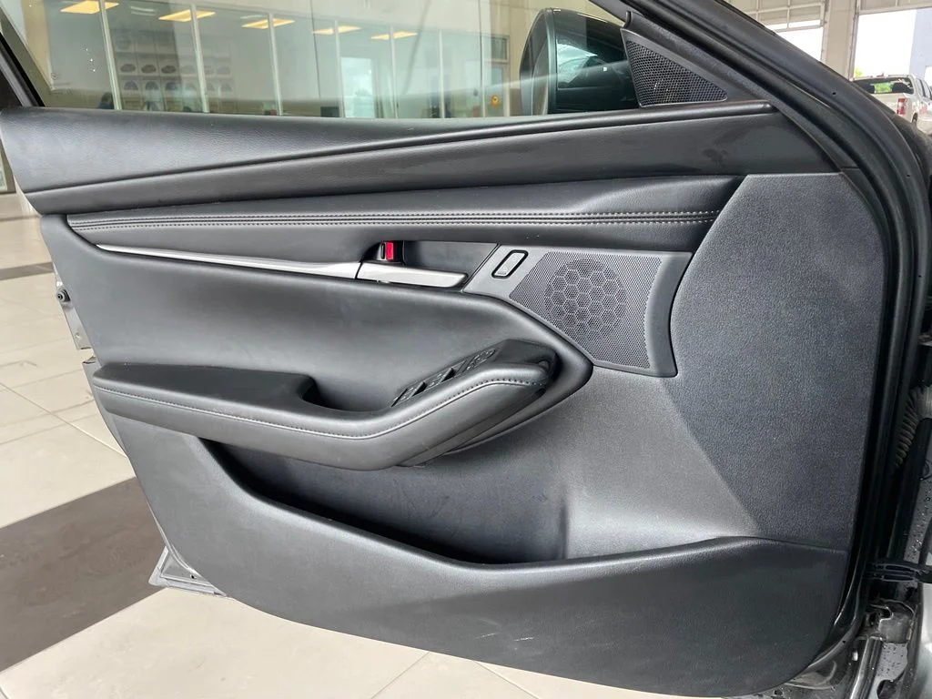 Used 2025 Gray Mazda 2.5 S Select Sport Base image 9