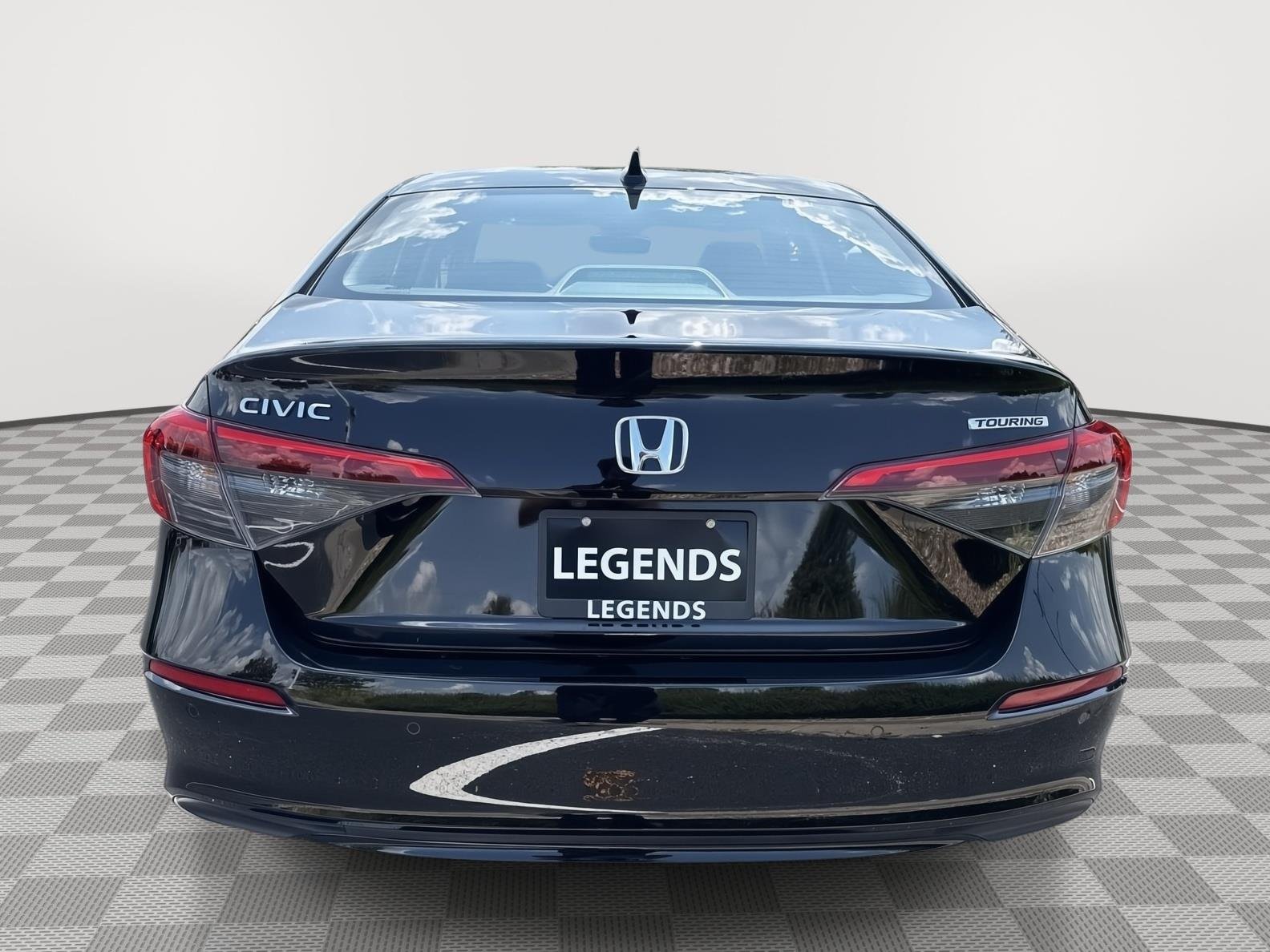 Used 2023 Crystal Black Pearl Honda Touring image 11