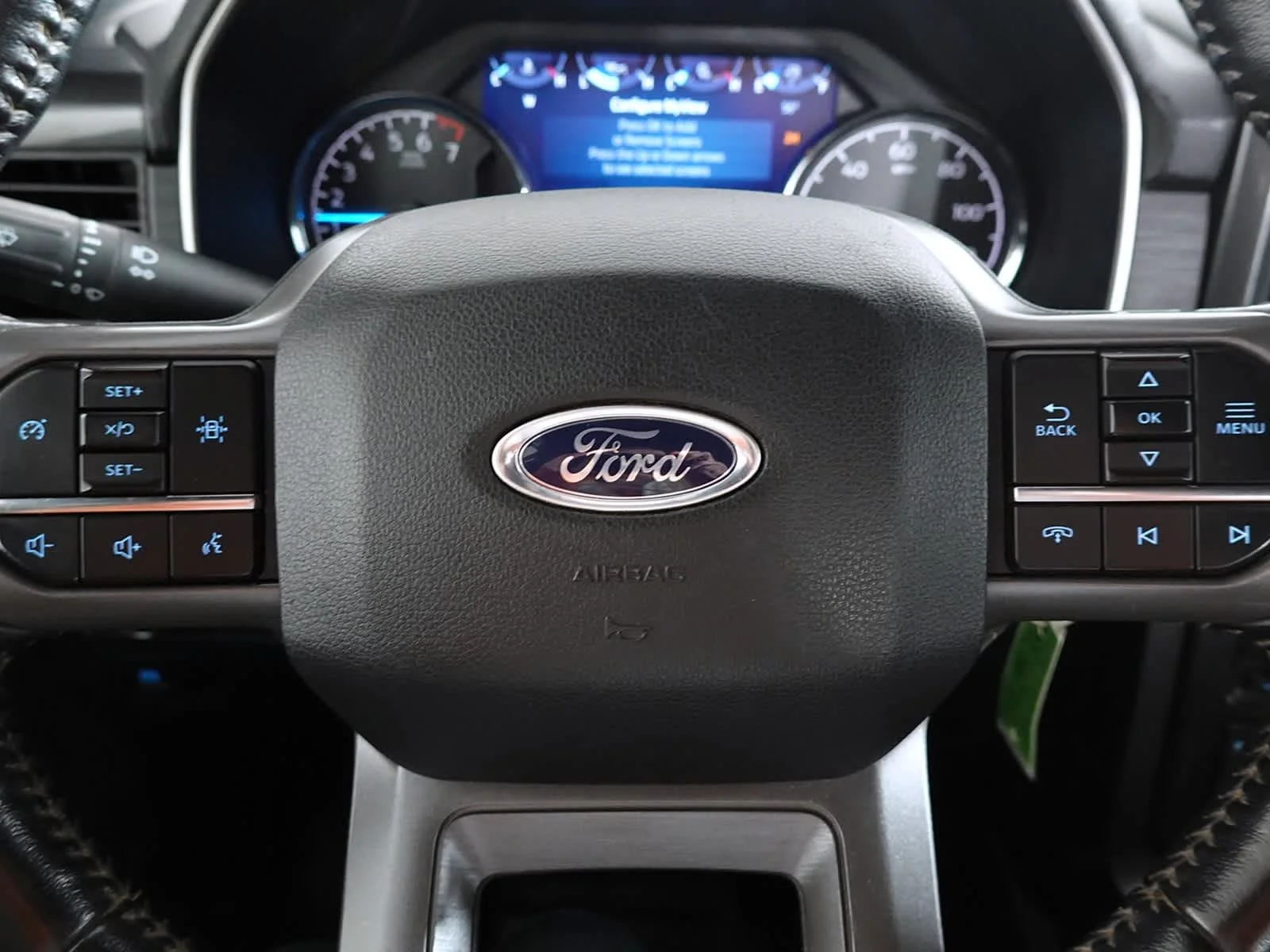 Used 2022 Oxford White Ford XLT image 19