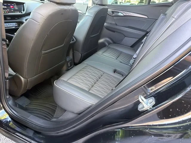 Used 2023 Ebony Twilight Metallic Buick Avenir image 21