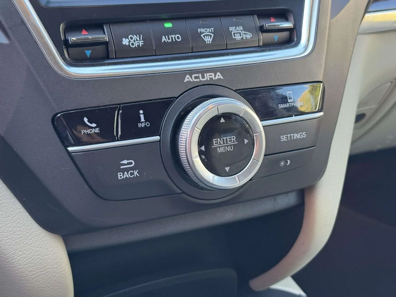 Used 2020 pewter gray metallic Acura Standard image 34