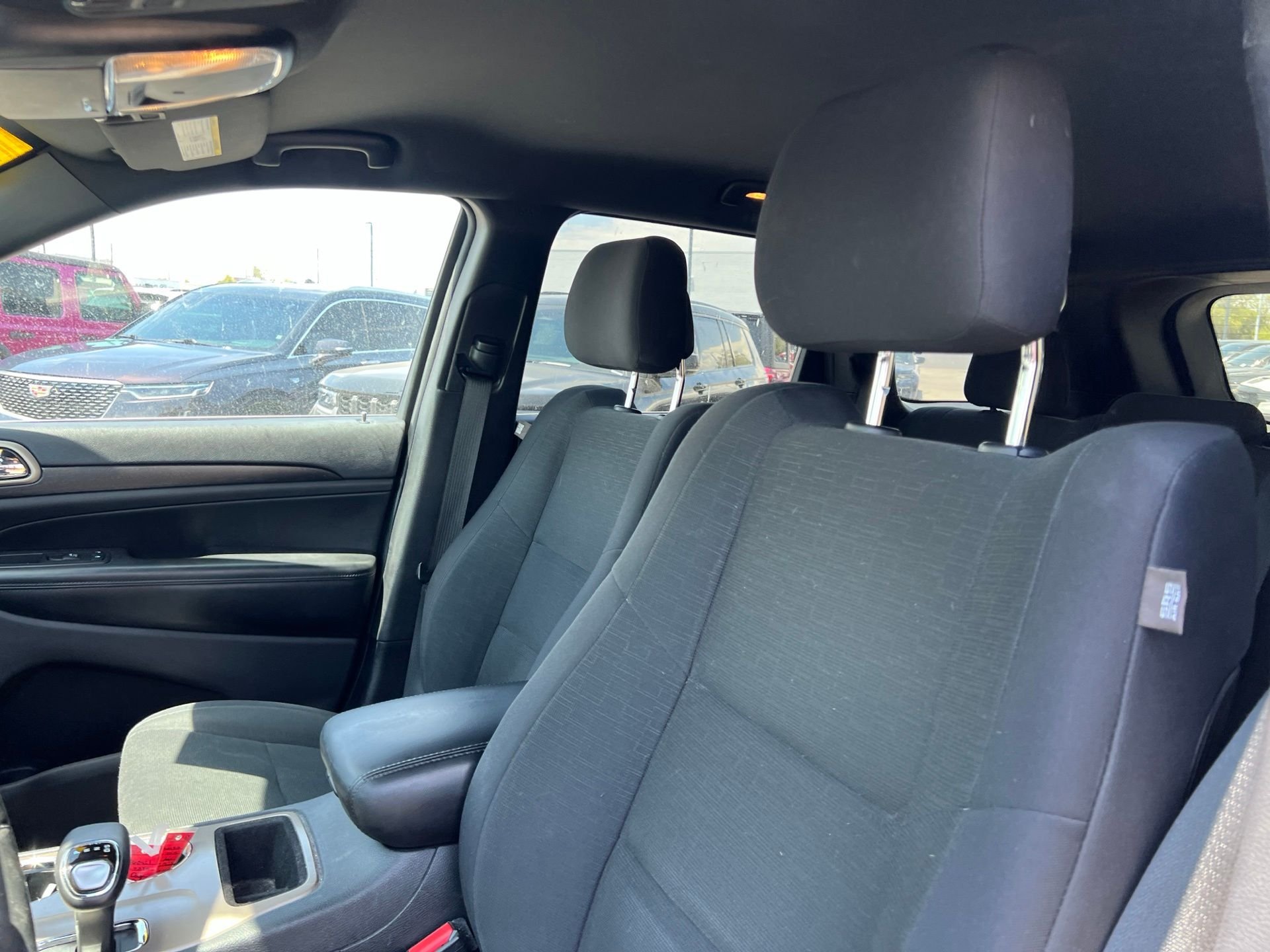 Used 2015 Silver Jeep Laredo image 26